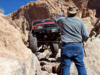 012.JPG (188177 bytes)