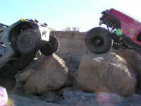 PB150022.JPG (108054 bytes)